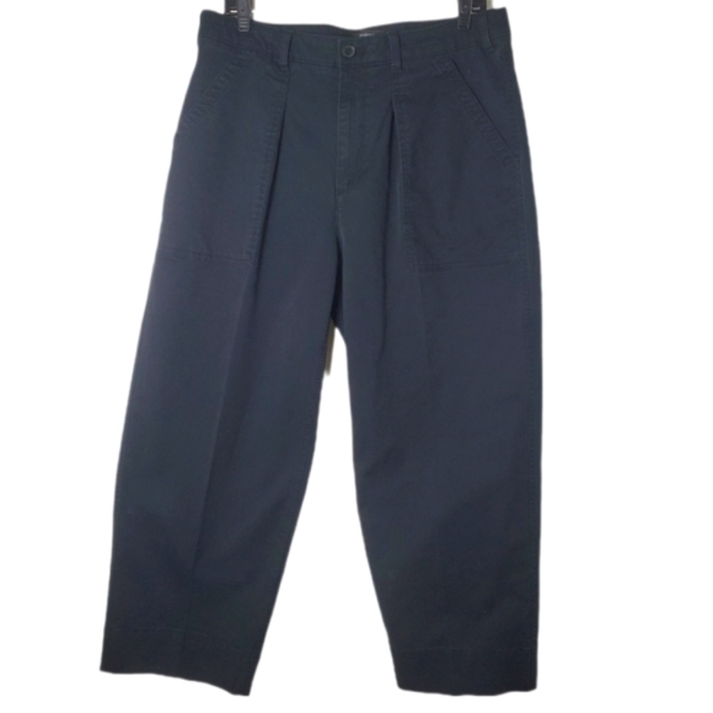 Banana Republic Women's Black Cotton Authentic Chino Cropped Straight Leg‎ Pants